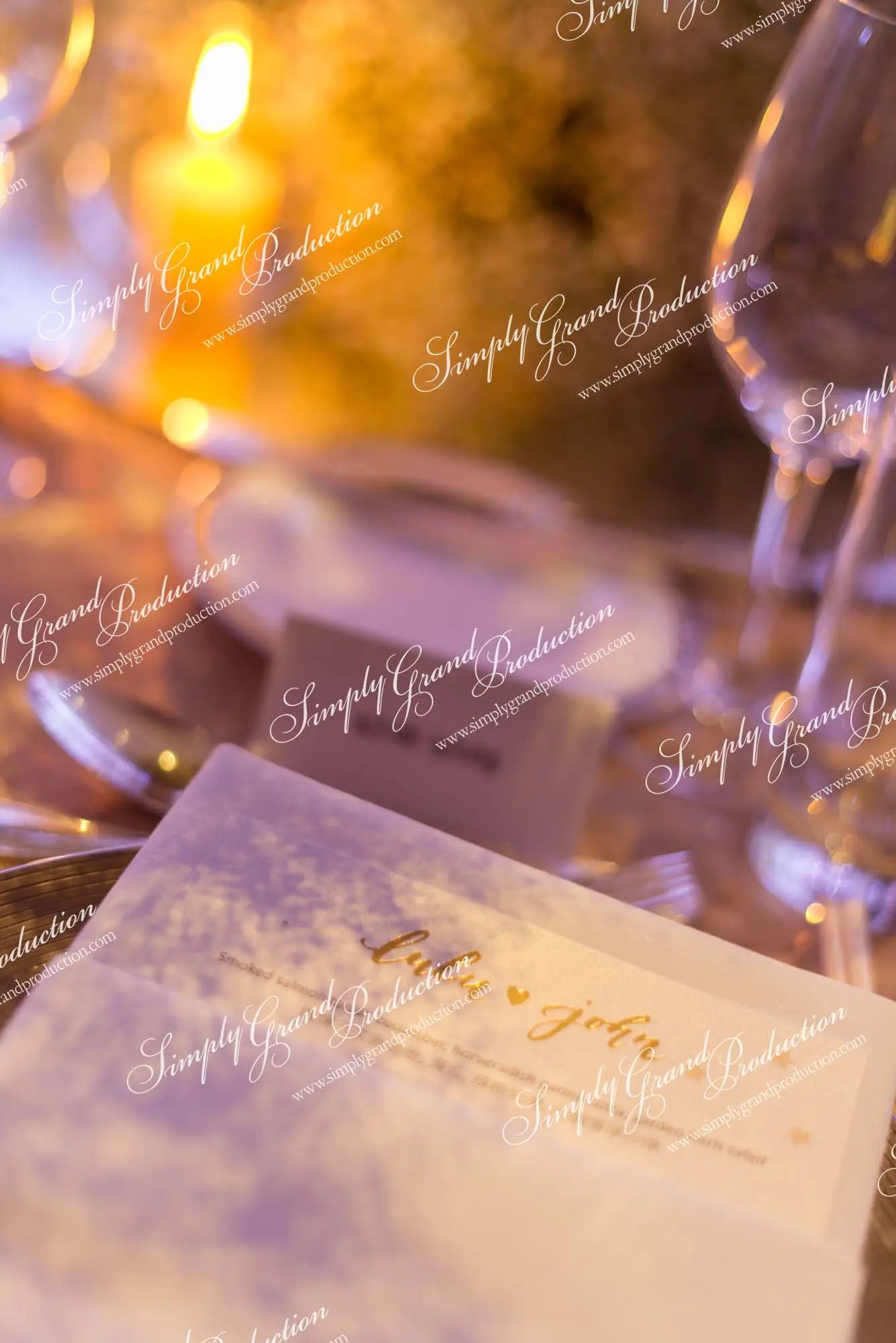 Simply_Grand_Production_Ballroom_wedding_decoration_banquet_table_menu_stationery_weddingidea_Grand_Hyatt_3_8_wm