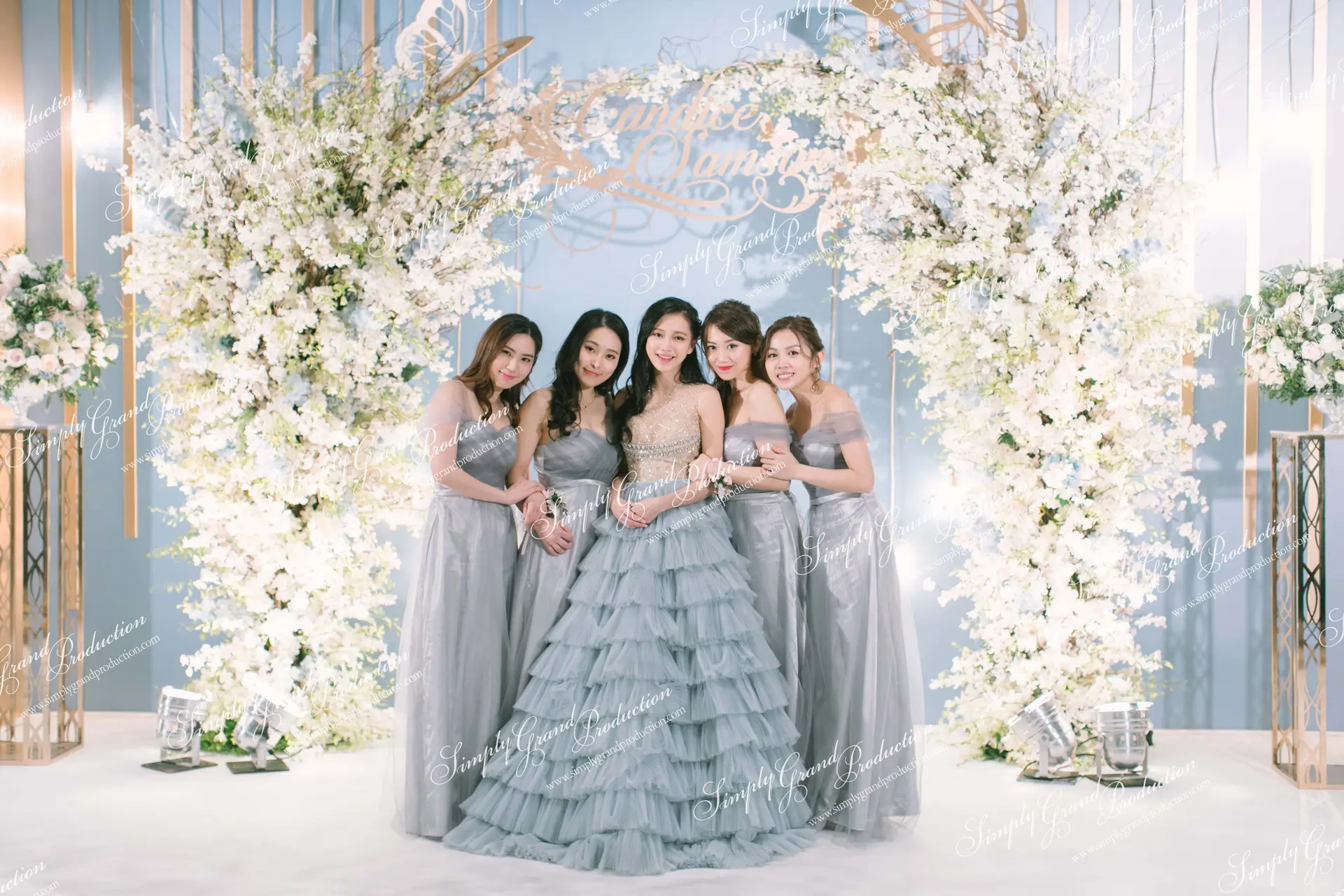 Simply_Grand_Production_wedding_decoration_foyer_backdrop_bride_bridemaid_Ritz_Carlton_1_4