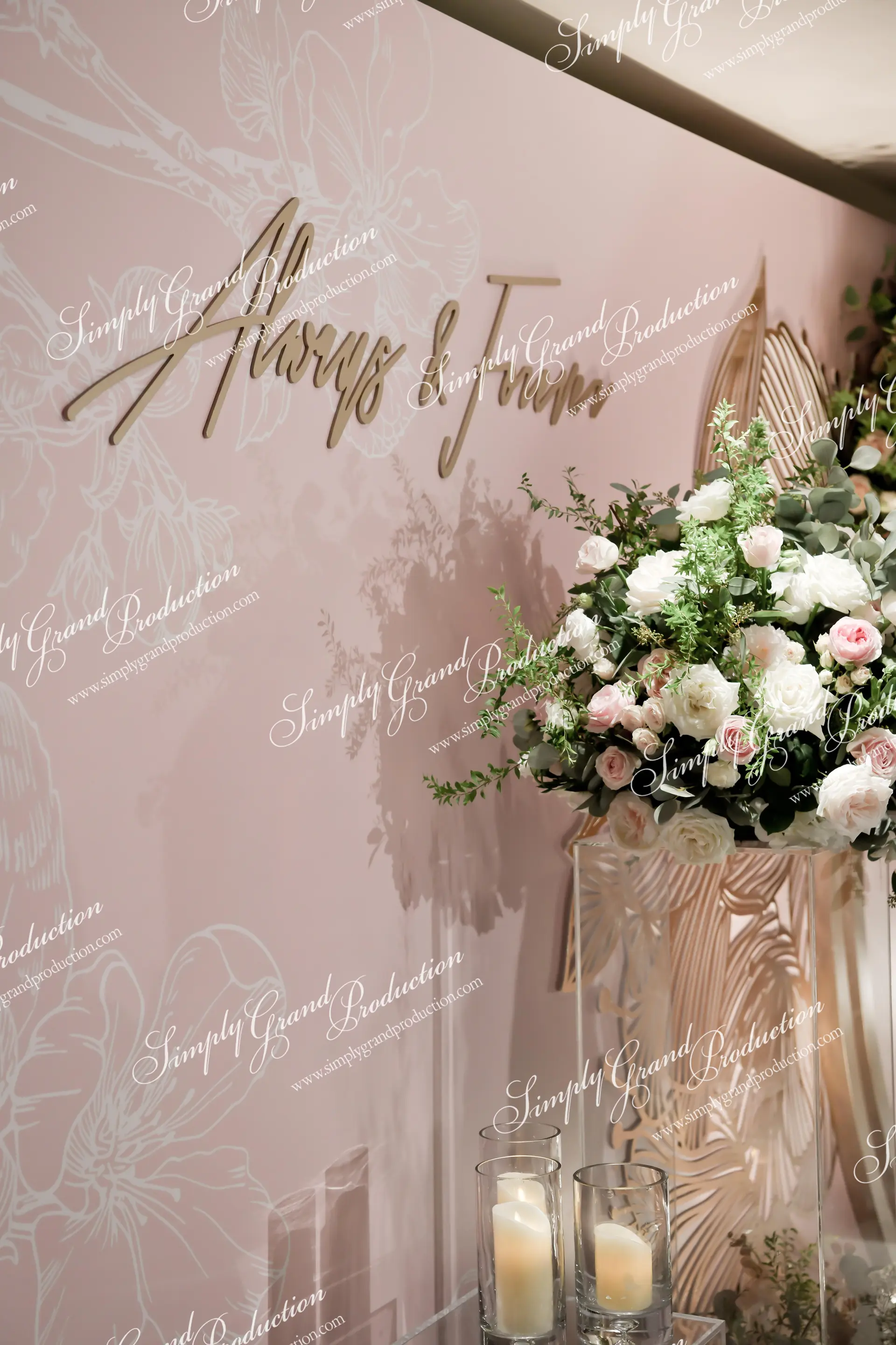 Simply_Grand_Production_wedding_deco_couple_logo_InterContinental_1_10