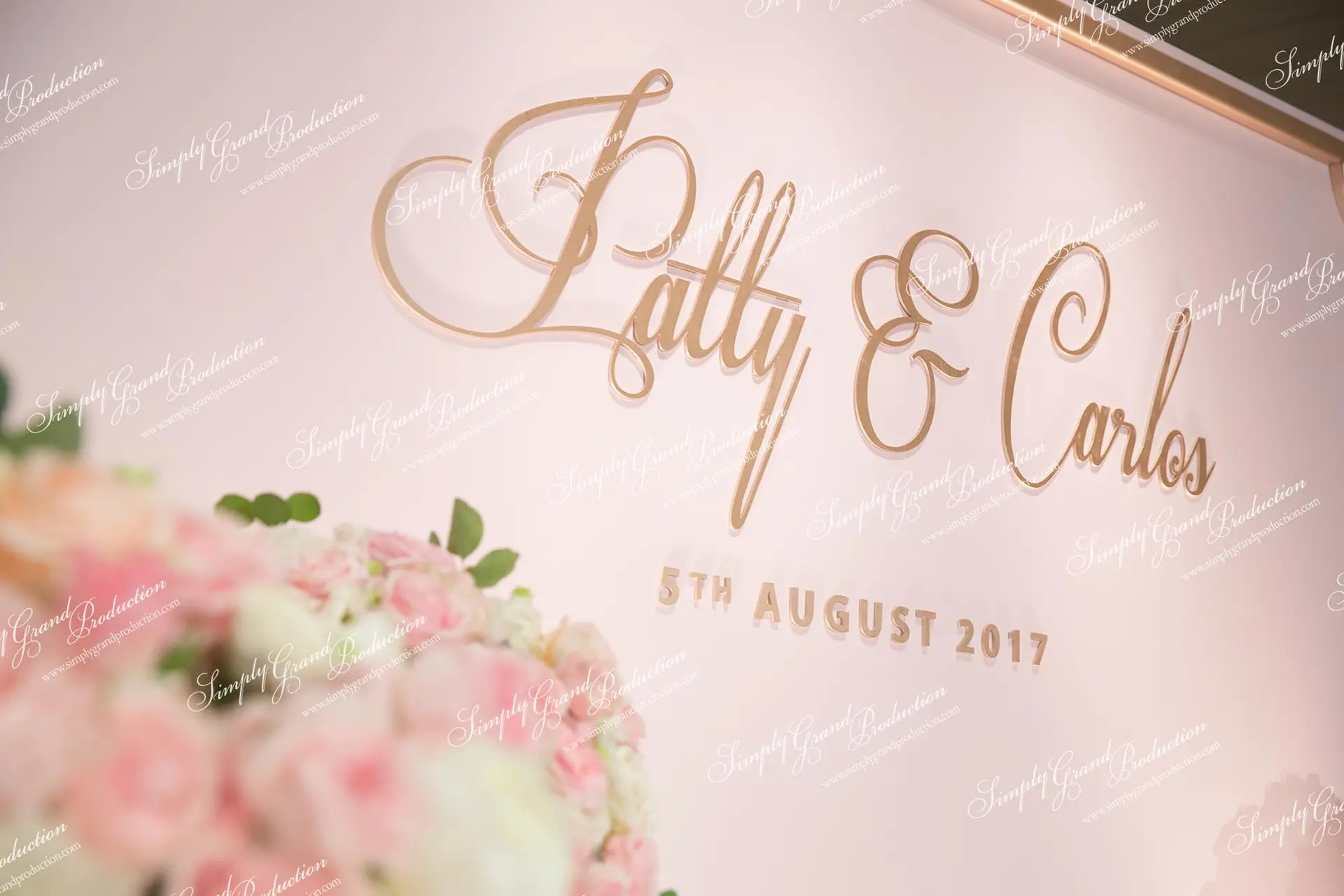 Simply_Grand_Production_Classic_Elegant_wedding_deco_blush_flourishing_logo_Four_Seasons_2_4