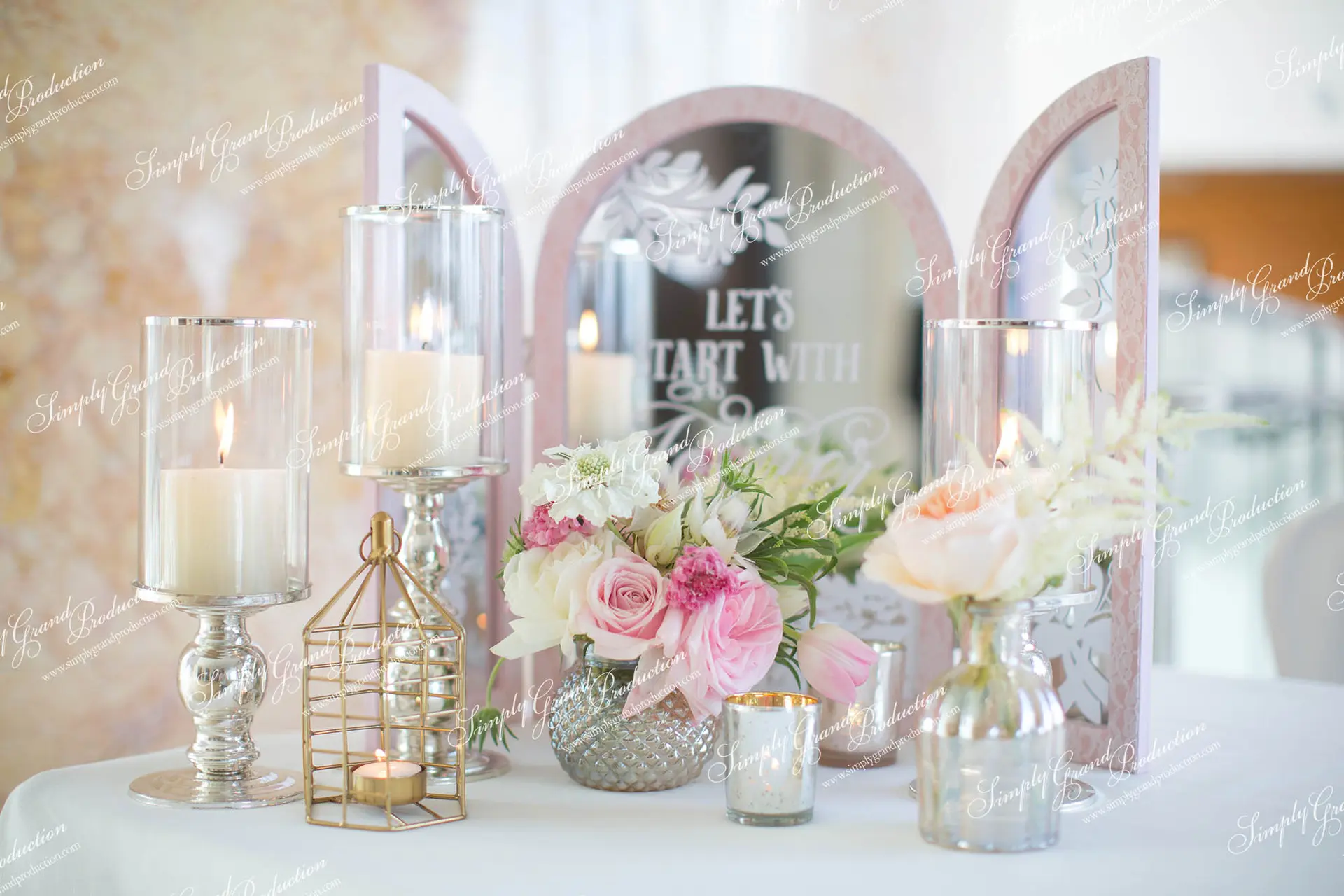 Simply_Grand_Production_Classic_Elegant_wedding_decoration_reception_mirror_candles_Four_Seasons_2_7