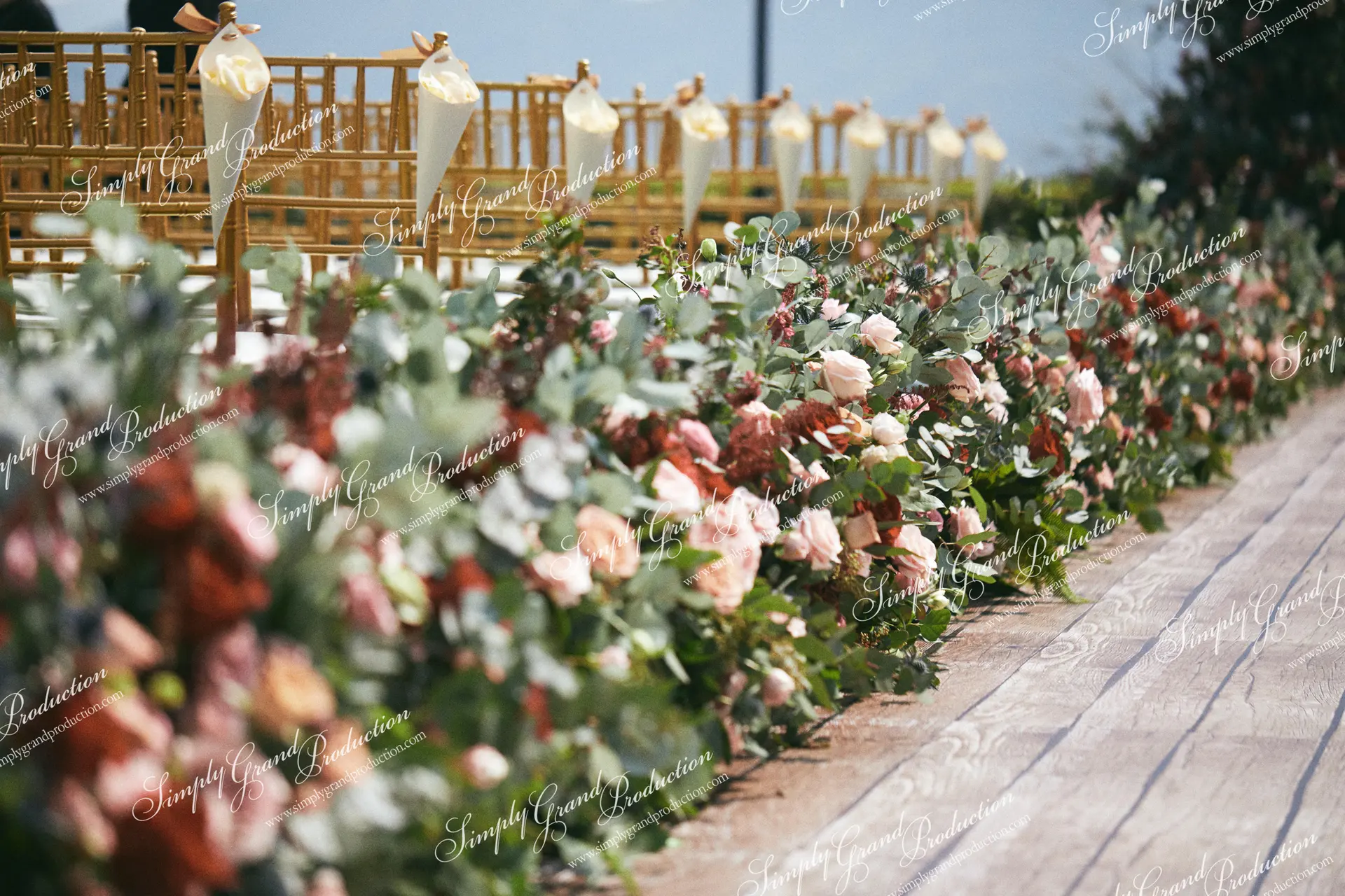 Simply_Grand_Production_Outdoor_wedding_decoration_floor_flower_arrangement_outdoordecor_Country_Club_2_13.jpg